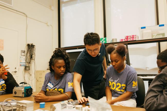 Marygrove students learning in a U-M engineering lab 2019