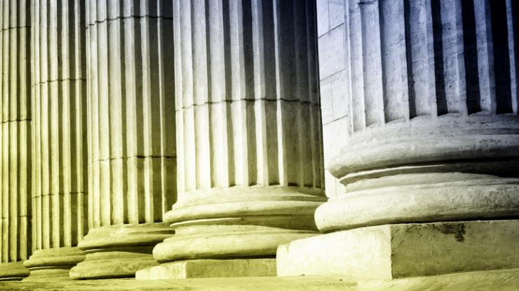 Columns on government building 