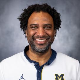 Headshot of Ravi Smith